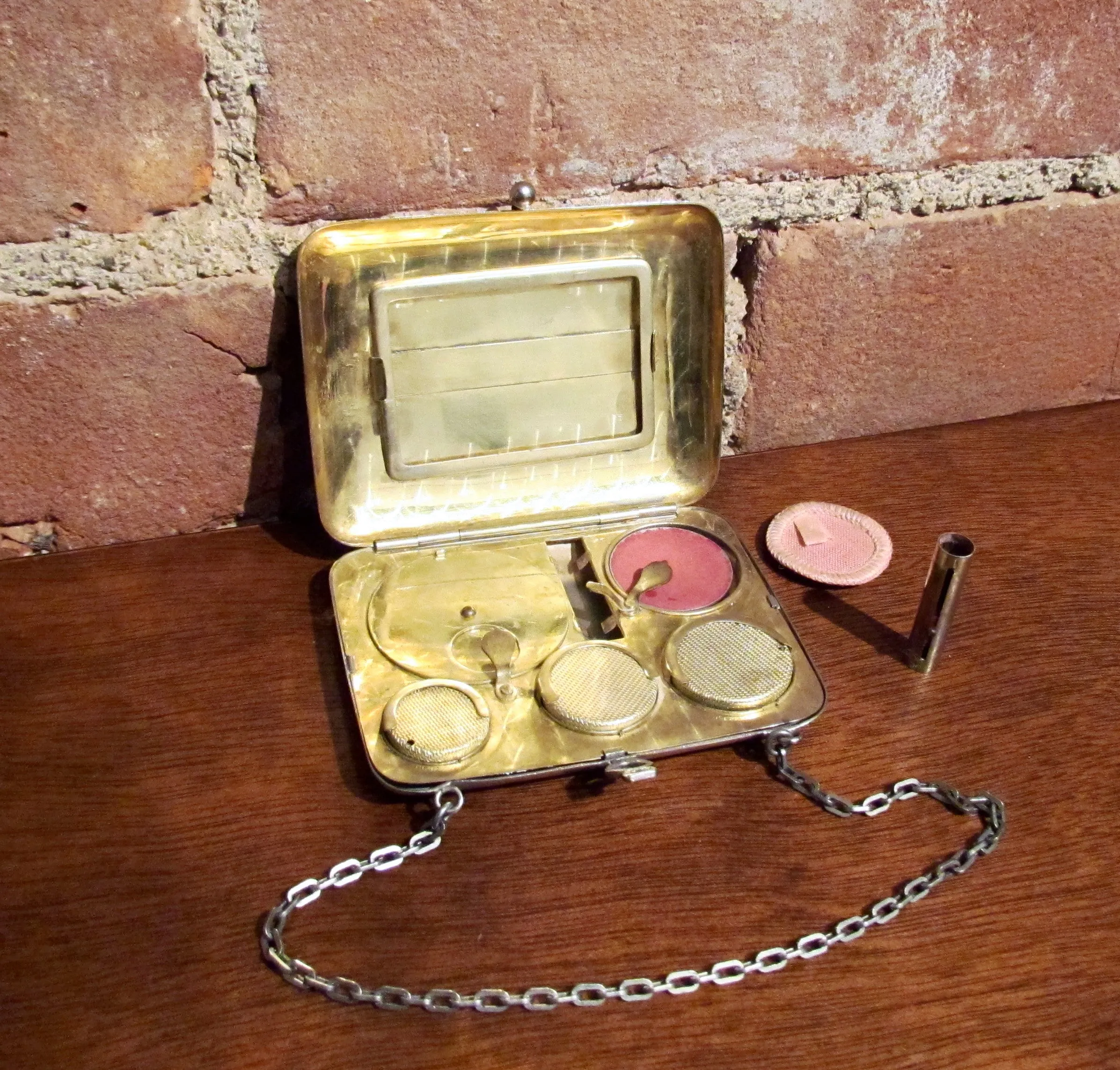 Antique Silver Compact Coin Purse 1900s Powder Compact Wristlet Change Purse