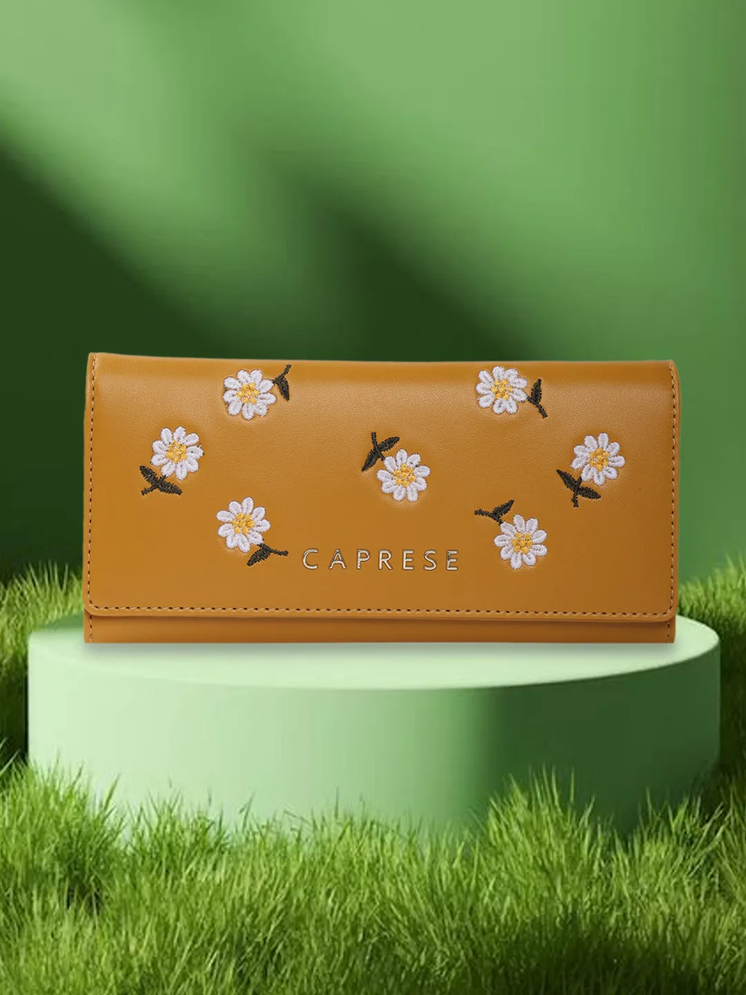Caprese Kyle Falpover Wallet Medium Ochre