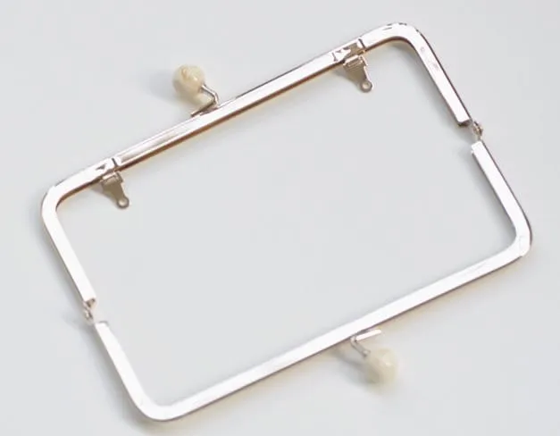 Light Gold Purse Frame Rectangular Purse Frame With Kiss Lock 18cm x 6cm