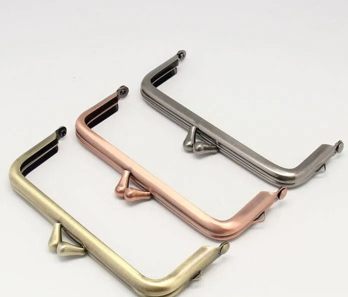 Retro Metal Purse Frame Clutch Purse Frame 11 x 4.5cm (4 x 2 inch) Three Colors